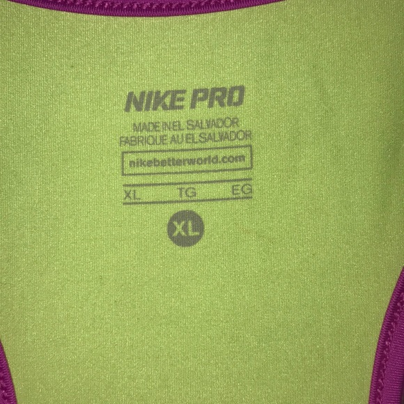 Nike Pro Tank - Picture 2 of 3